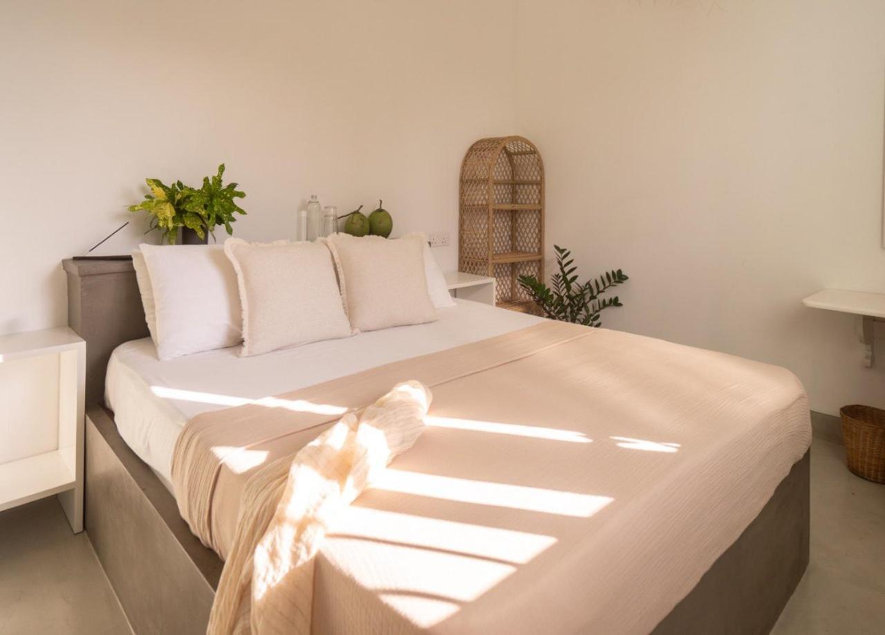 Water'S Edge Villa Ahangama Room photo
